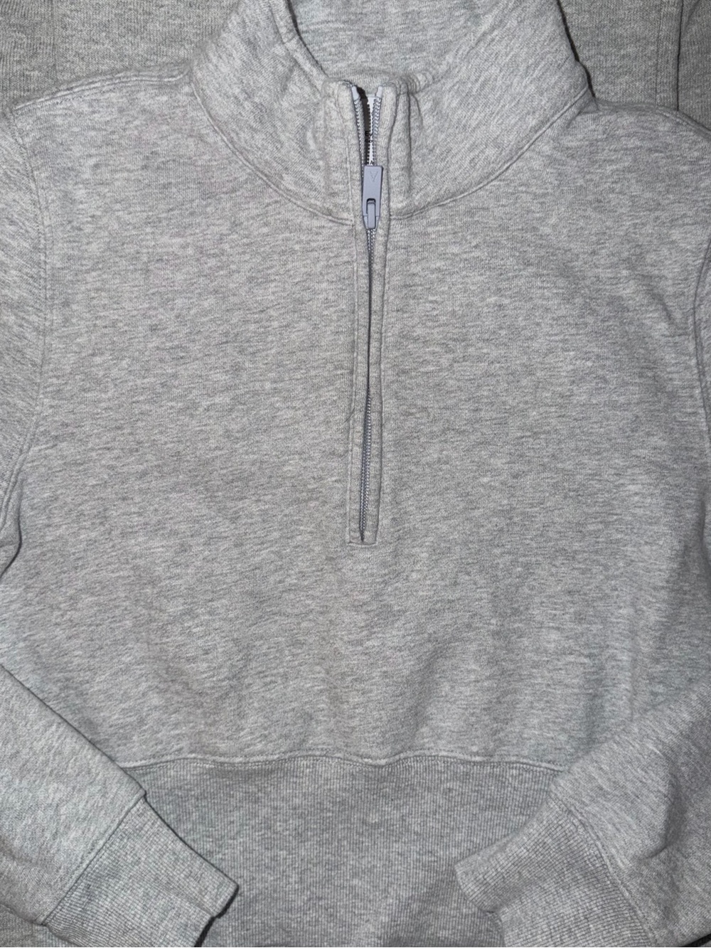 Aritzia Girls Grey Half-Zip Sweatshirt